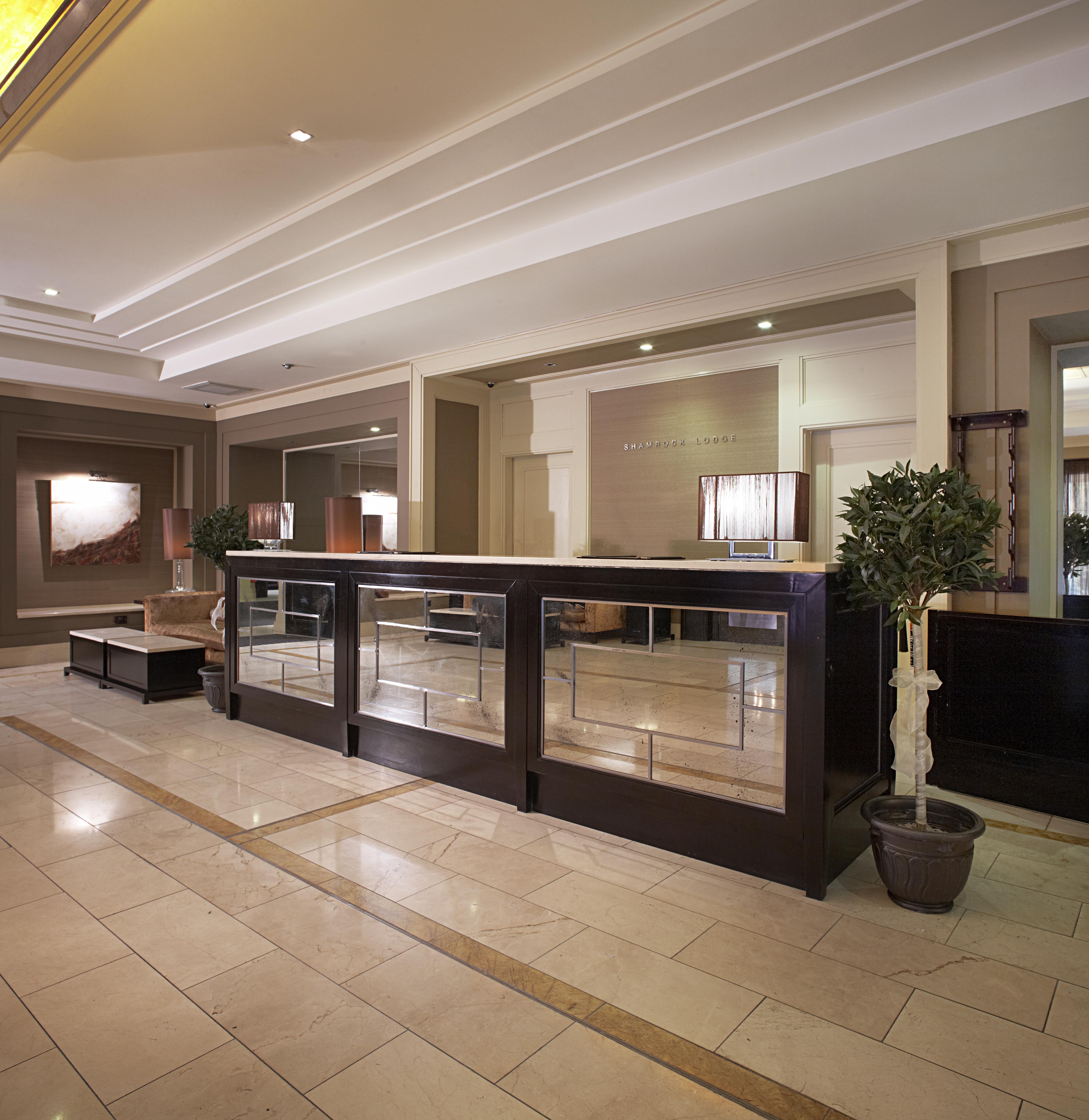 Shamrock Lodge Hotel Άθλον Εξωτερικό φωτογραφία